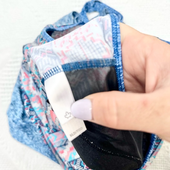 COPY - Beautiful Aztec design tankini with miniskirt - Picture 4 of 4